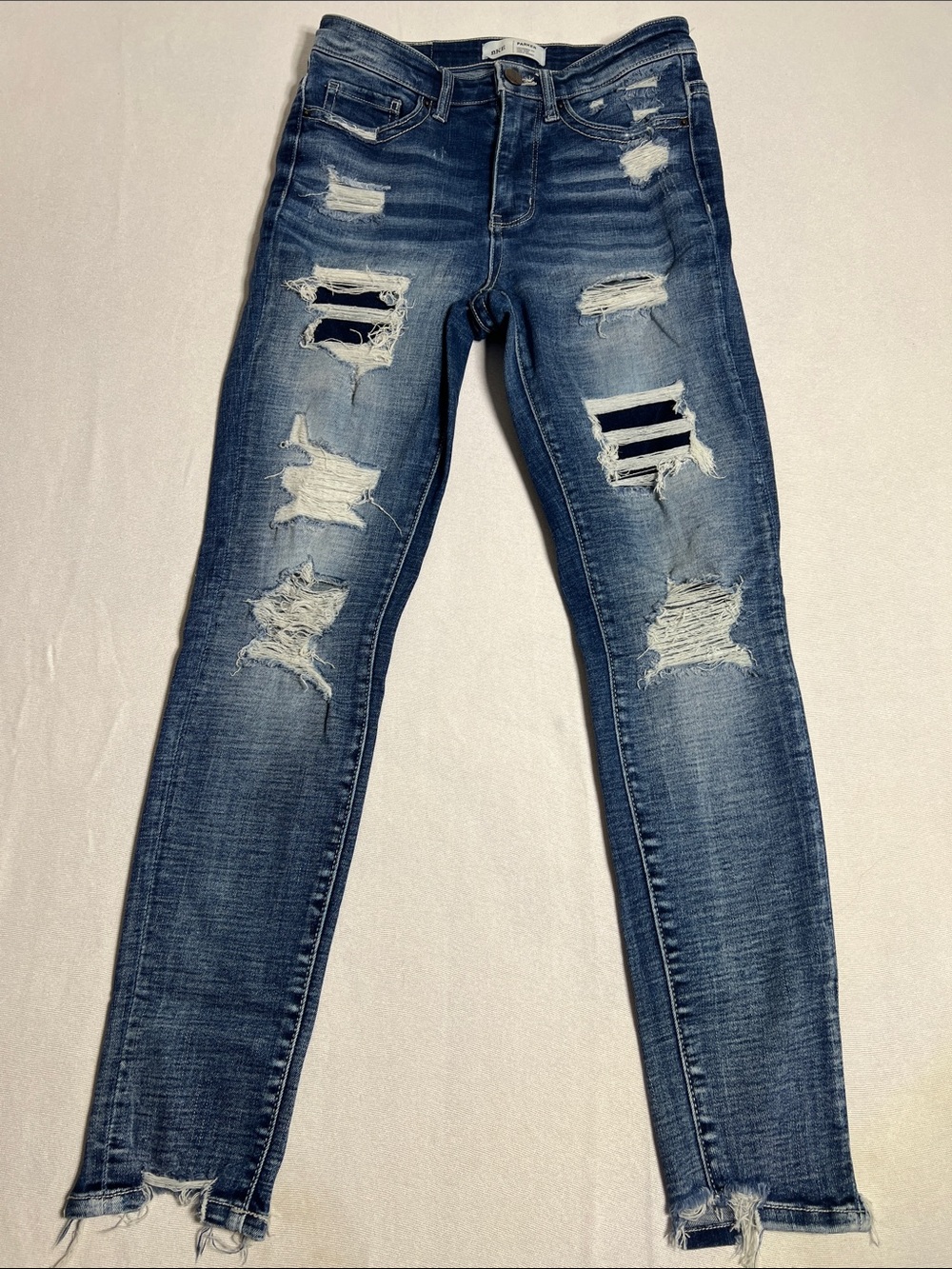 BKE Women's Distressed Skinny Jeans - Blue Wash
